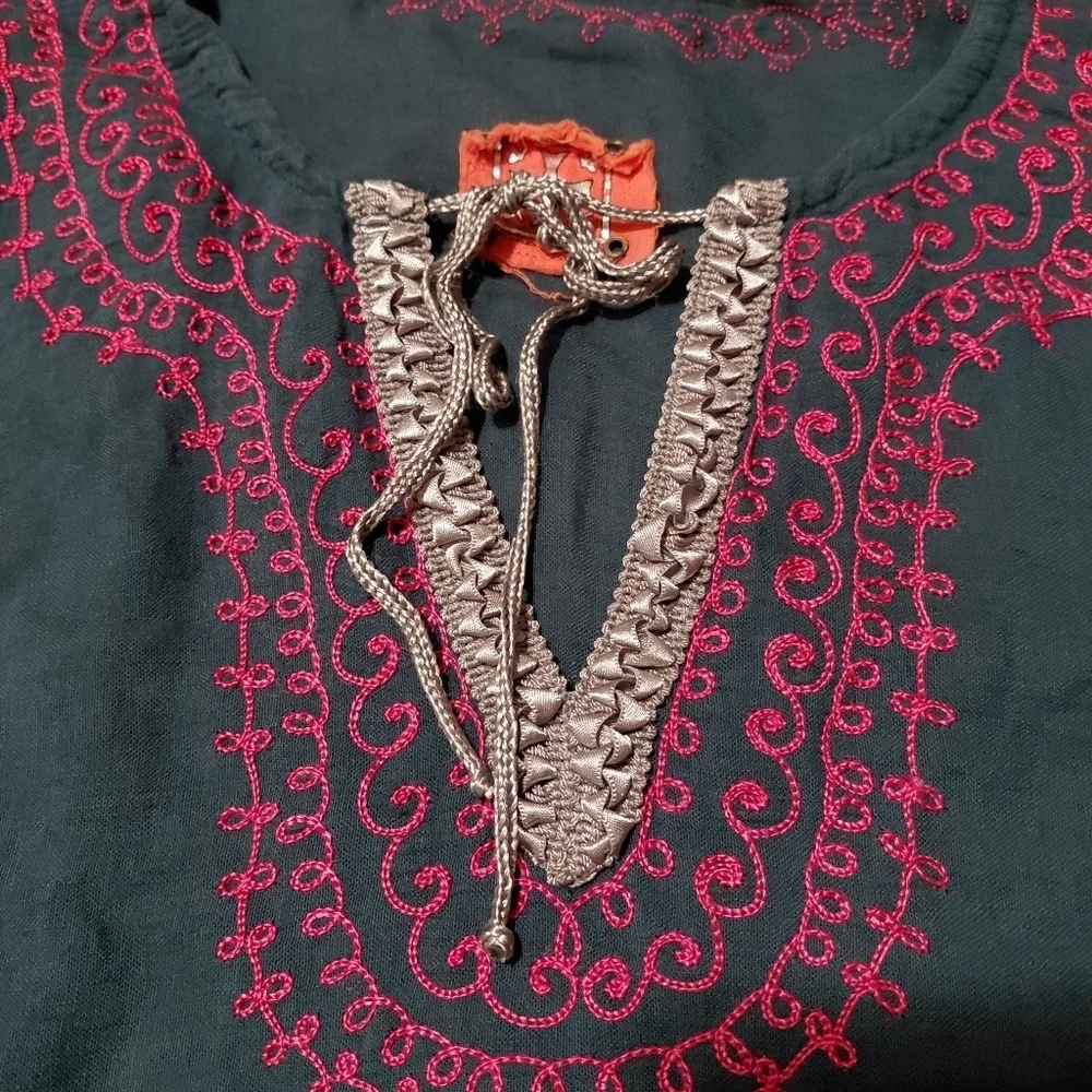 Free People Blue & Pink Boho Embroidered Ribbon Top Size XS